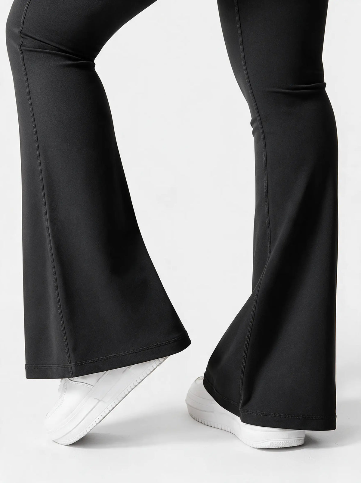 Zovella Sculpted Flared Leggings
