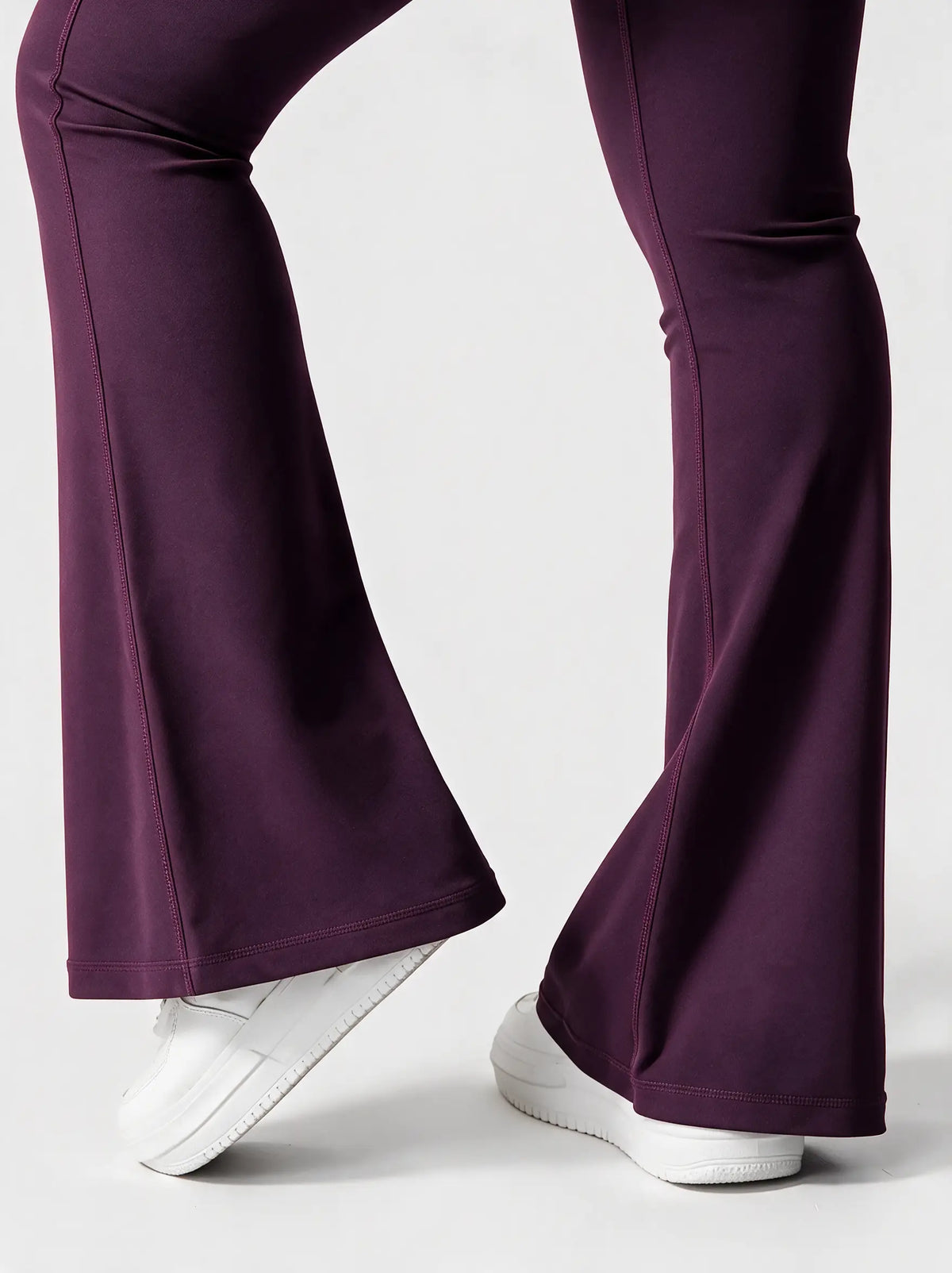 Zovella Sculpted Flared Leggings