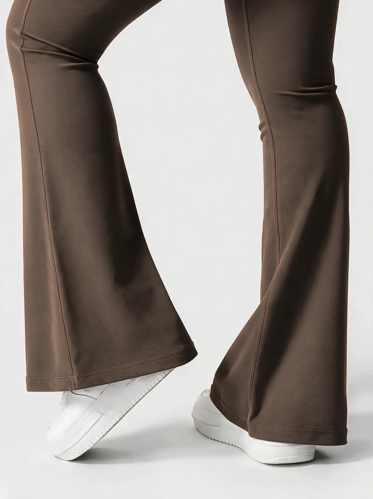 Zovella Sculpted Flared Leggings