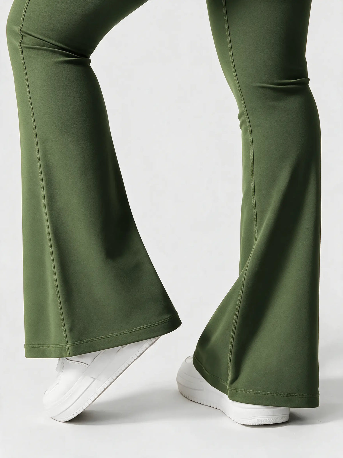 Zovella Sculpted Flared Leggings